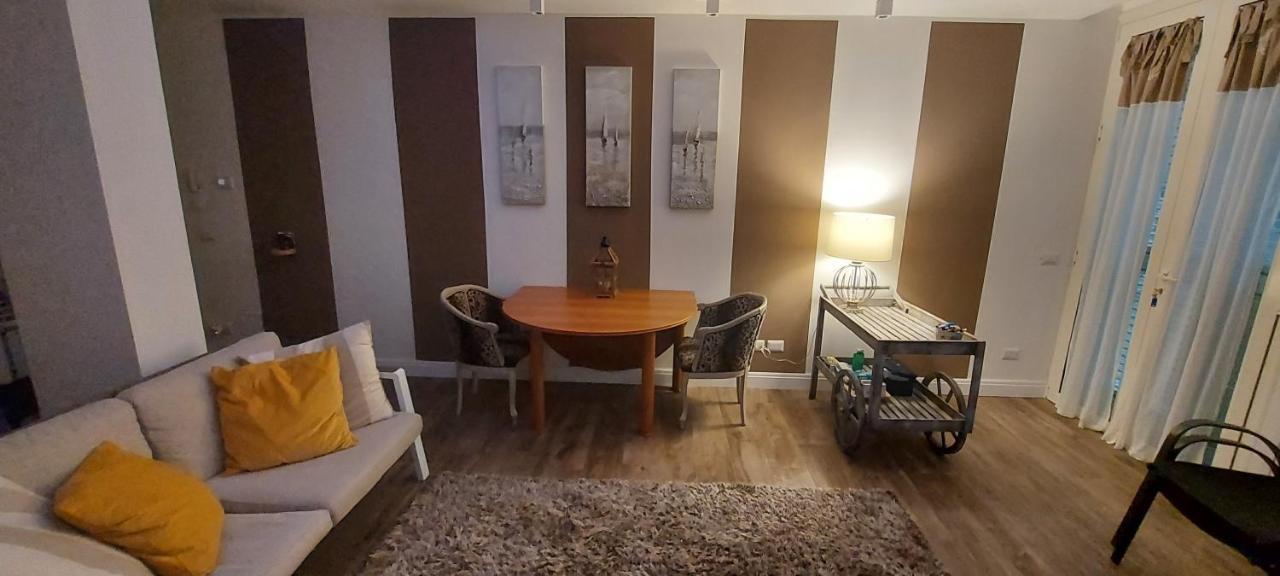 L'Angolo Di Ari Vaiano  Extérieur photo