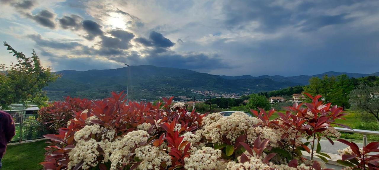 L'Angolo Di Ari Vaiano  Extérieur photo