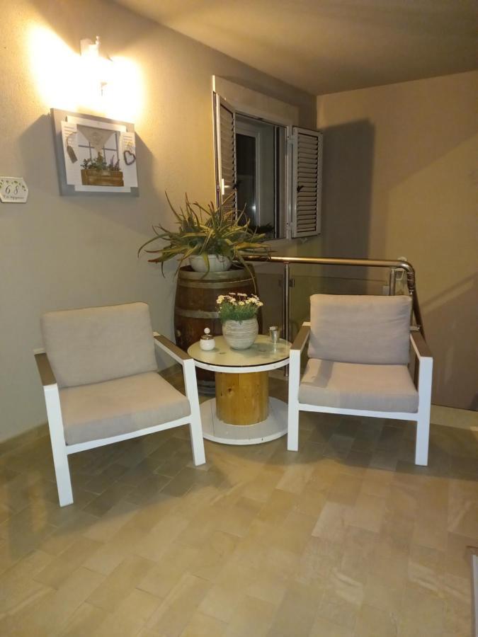 L'Angolo Di Ari Vaiano  Extérieur photo
